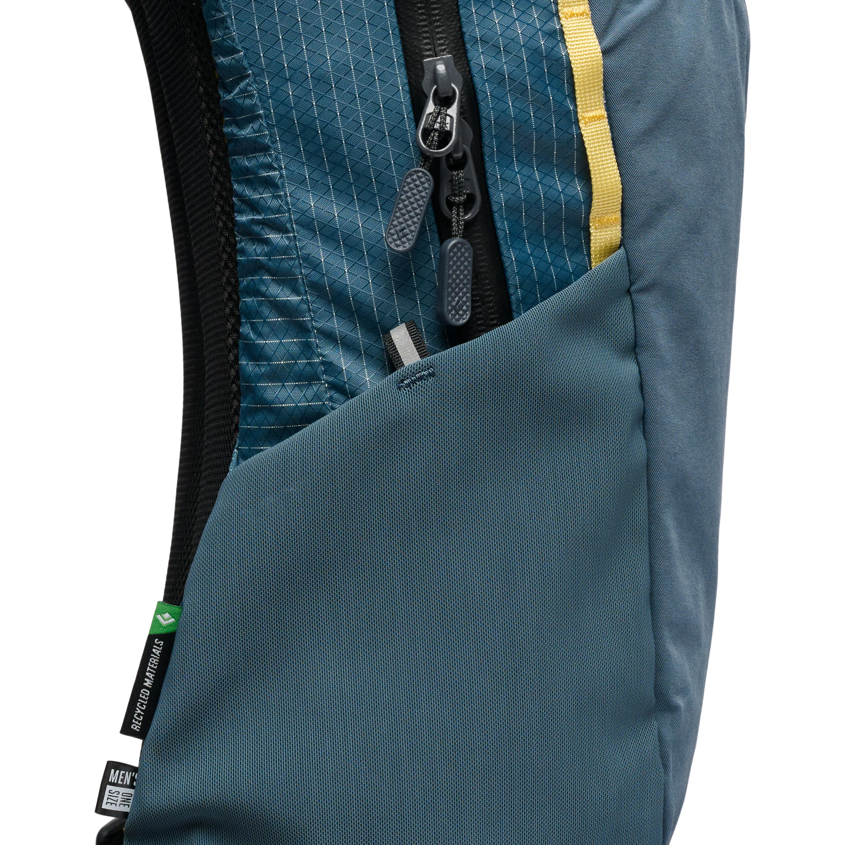 1691-pursuit-15-backpack-10.webp Pursuit 15 Backpack