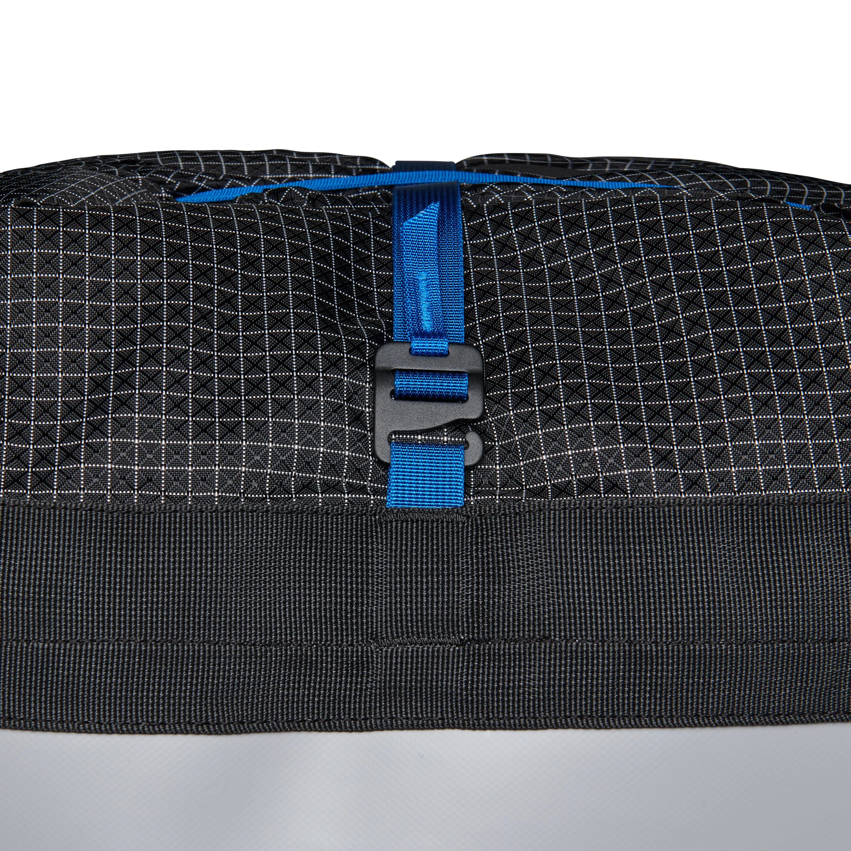 6383-wall-hauler-140-haul-bag-4.webp Wall Hauler 140 Haul Bag